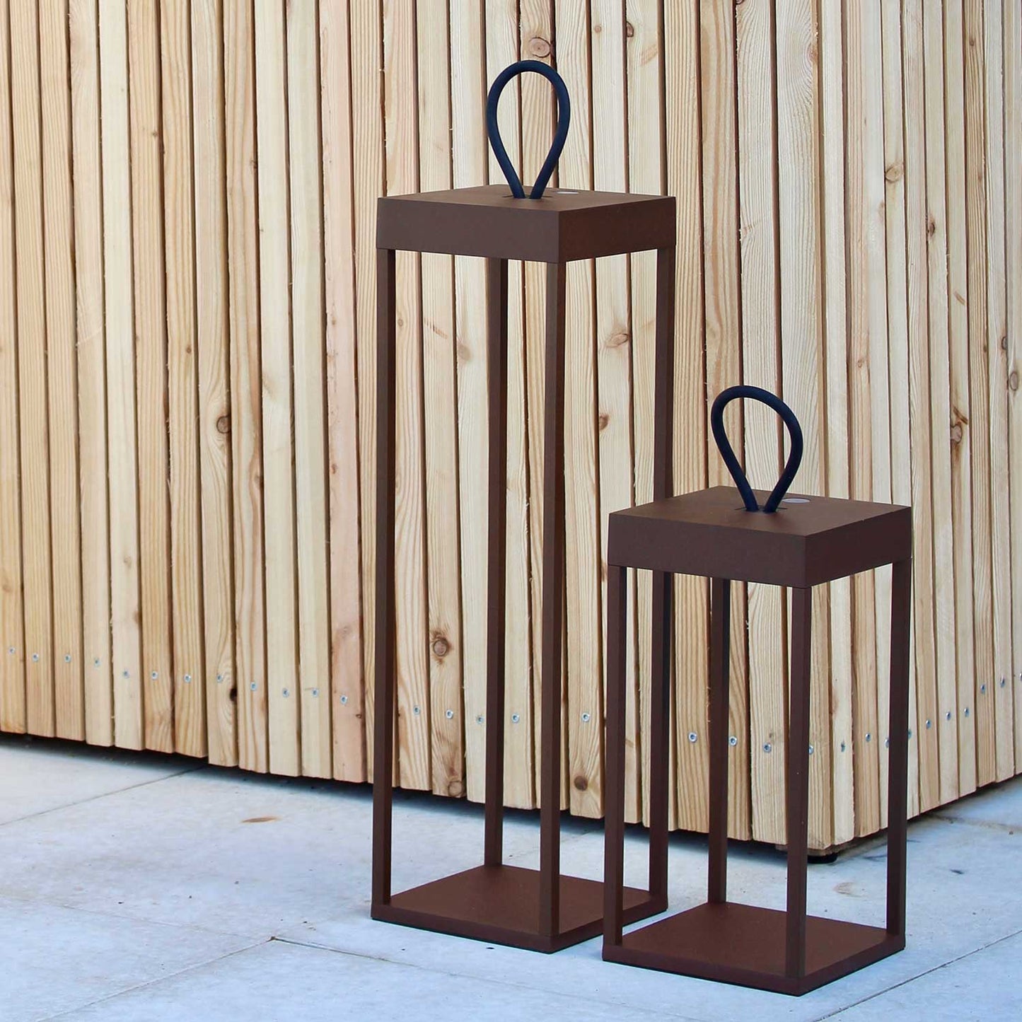 LED LAMPI / LJÓSKER - corten stál hæð 30 cm