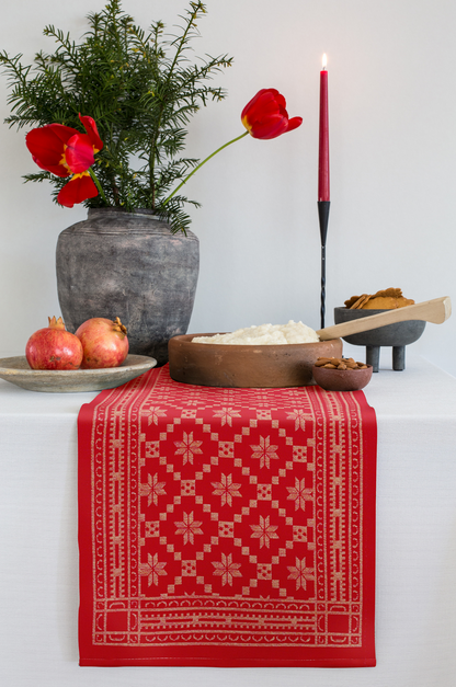 ÅTTEBLADEROSE - Rauður 150 x 50 cm