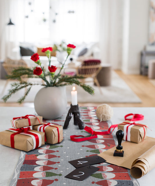 TOMTEMÖTE - löber 140 x 35cm