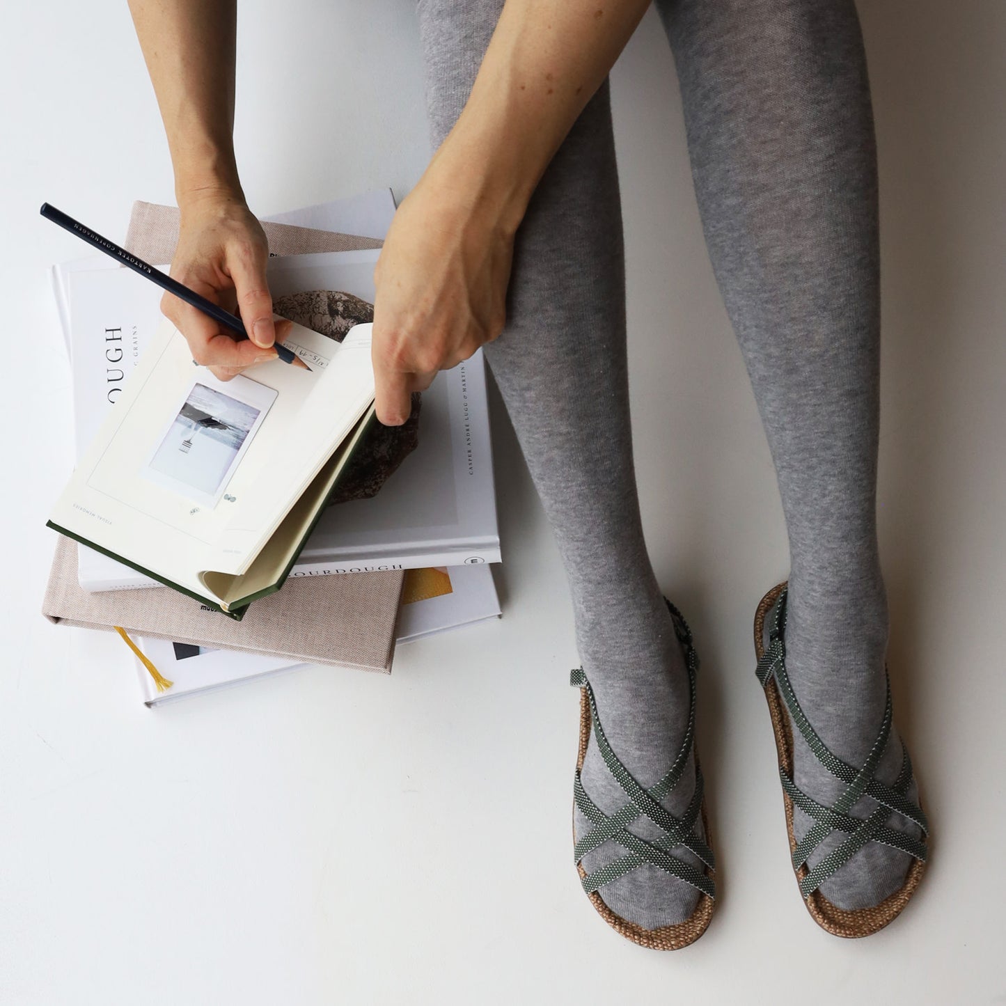 SHANGIES woman#2 - Soft sage