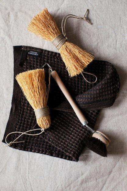 MAIJA - Viskustykki og borðtuska Black brown
