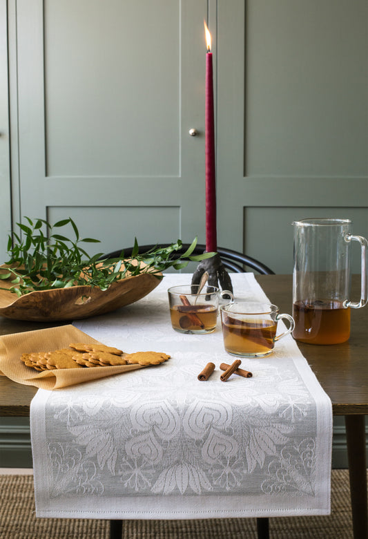 HJERTEBO - ljós grár 150x50 cm